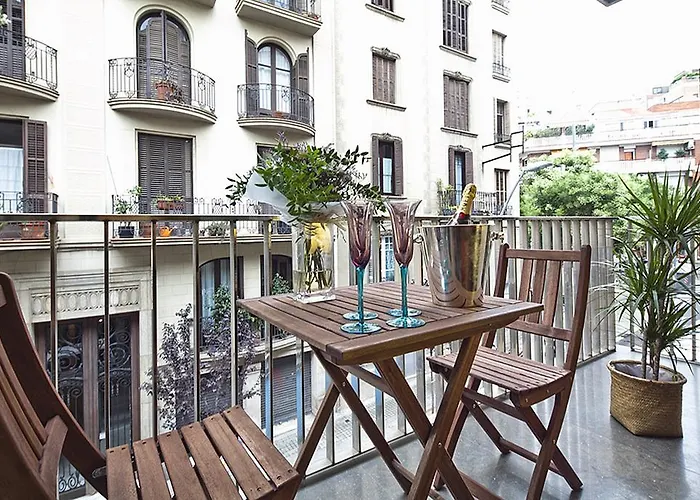 Apartment Barcelona Rentals - Sarria Apartments Near Center
