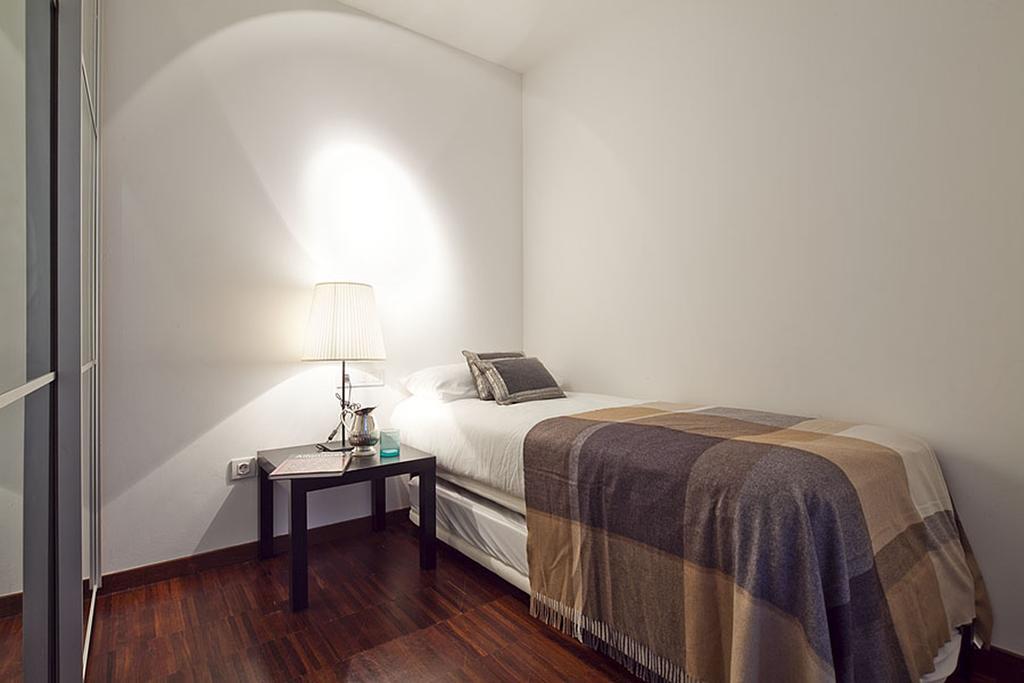 Apartment - Sarria Near Center
